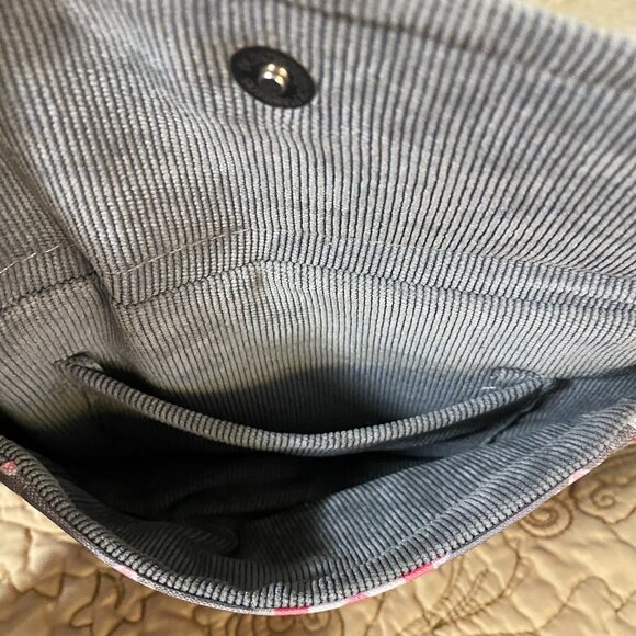 EUC Lilly Bit Diaper Clutch Floral - Picture 4 of 12